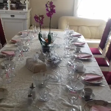 Гостьовий будинок White 4*