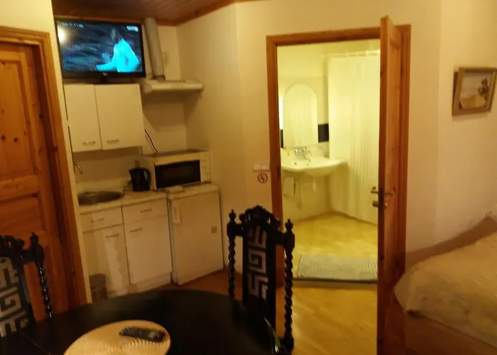 White 게스트하우스 탈린