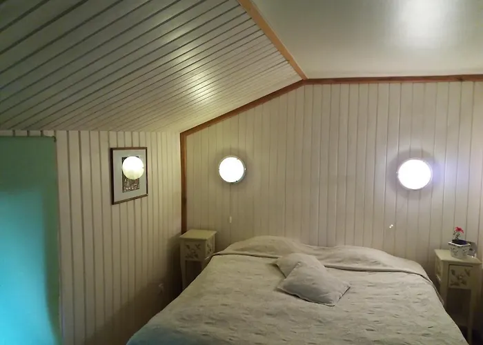 Külalistemaja White 4*