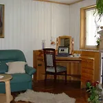 Külalistemaja White