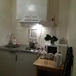Külalistemaja White